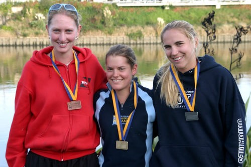 14 - The medal winners from the Womens Champ Single - L-R Mary Lister, Kirsty Elder & Hayley McInnarney © Gerard O'Flynn